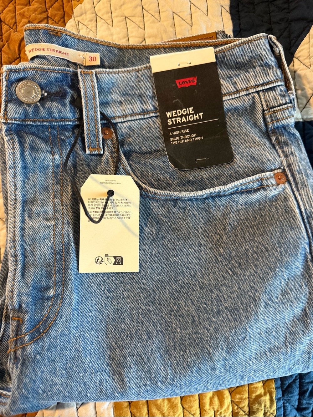 Levi's Wedgie Straight Womens Jeans Wedgie Straight - Light Blue Denim 30 x 28